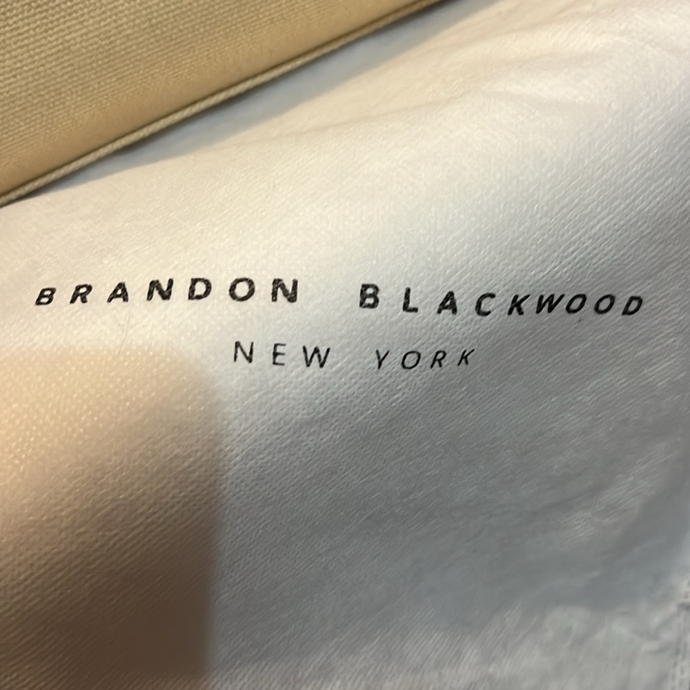 Bag - Picture 3 of 8